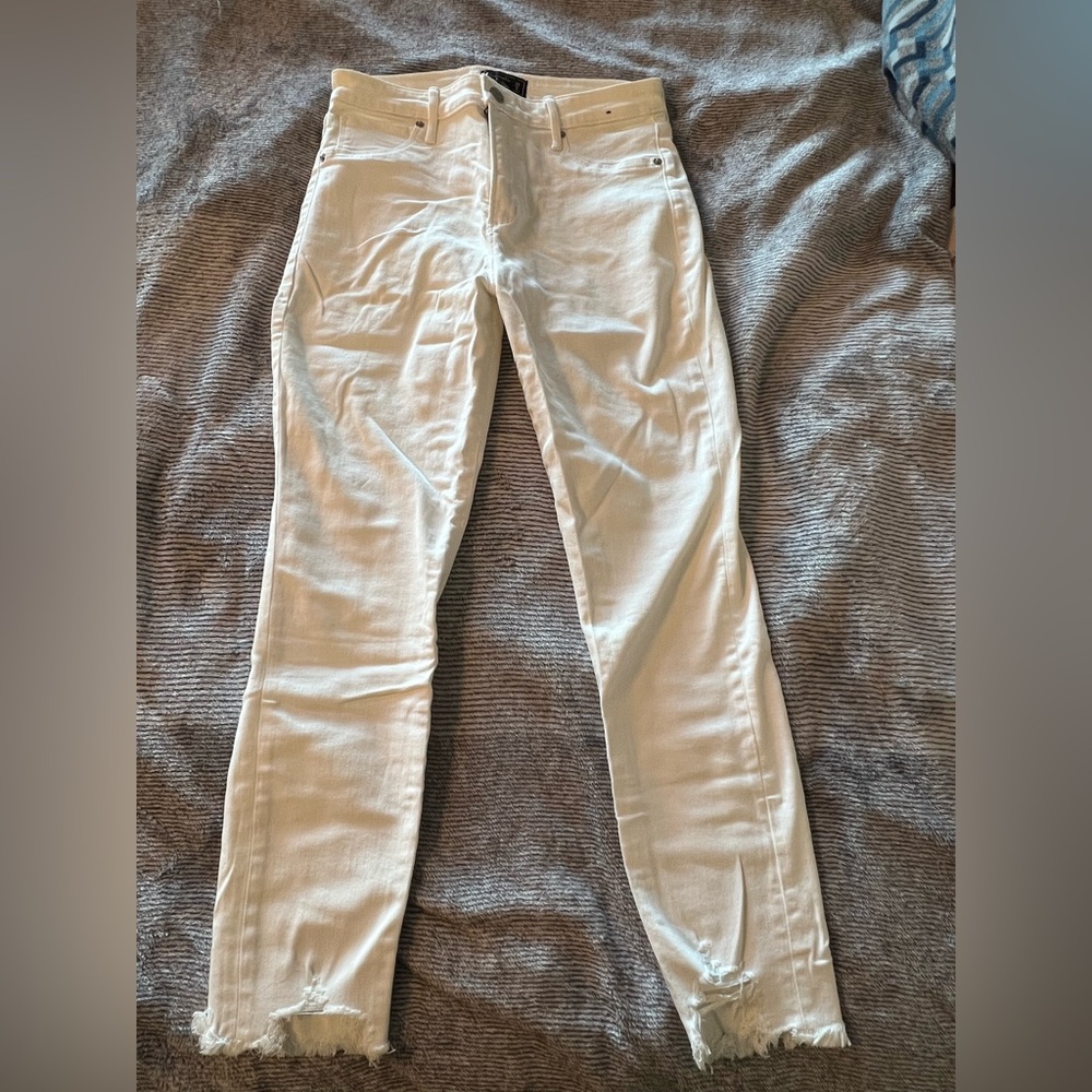 Size 8s Abercrombie & Fitch Women's white Skinny Jeans